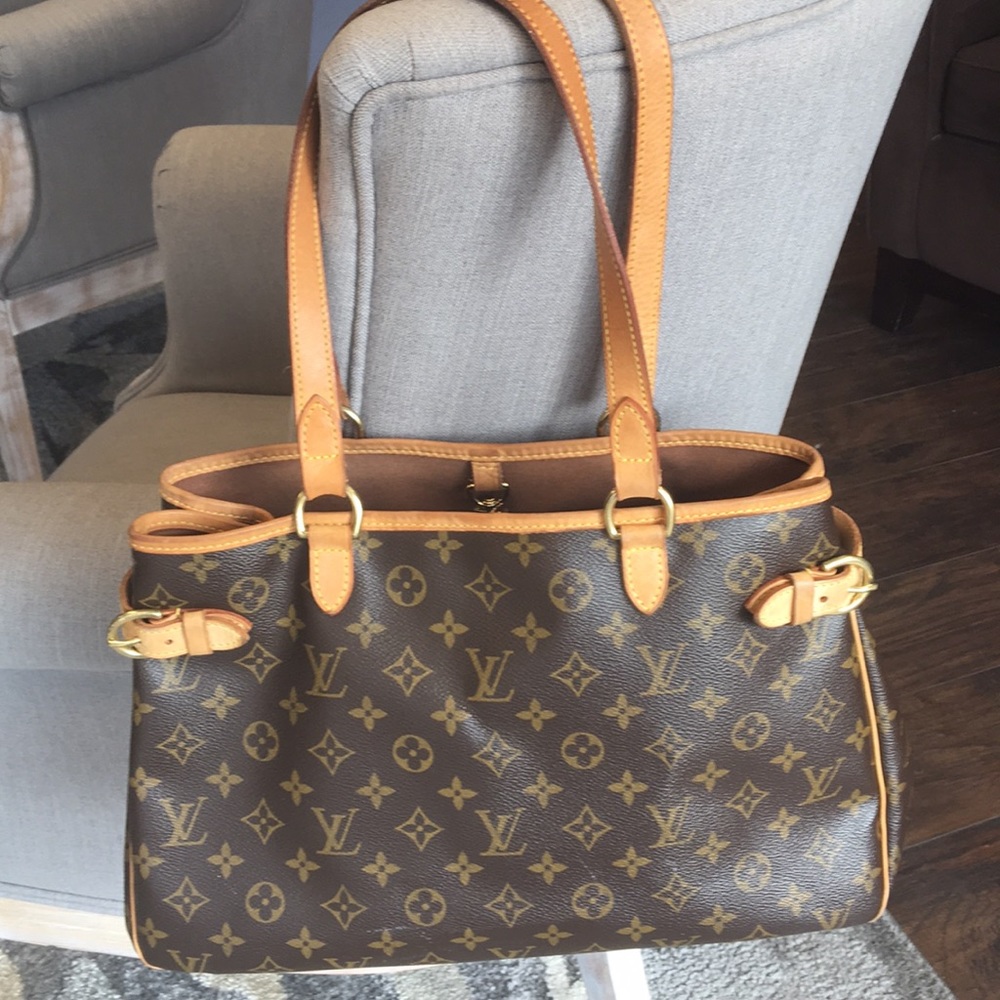 Louis Vuitton Batignolles handbag